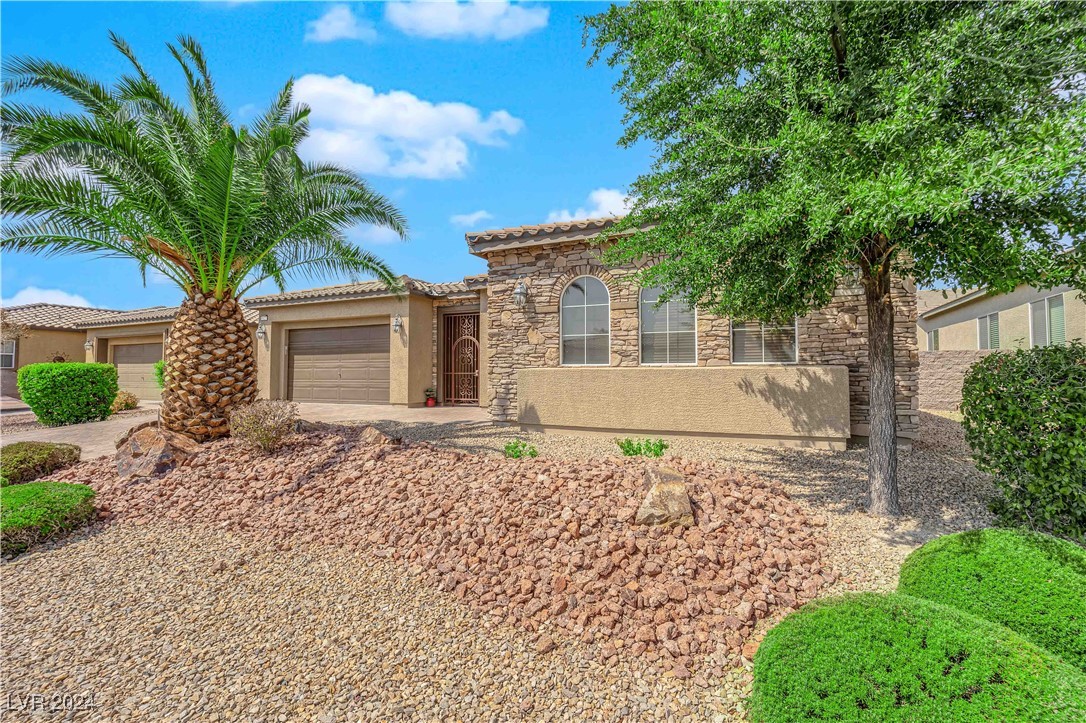 8627 Lavender Ridge Street