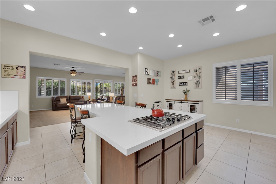 8627 Lavender Ridge Street