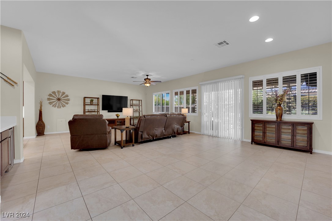 8627 Lavender Ridge Street