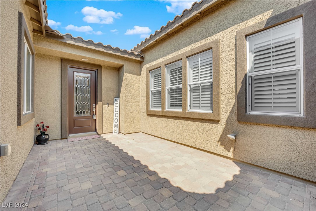8627 Lavender Ridge Street