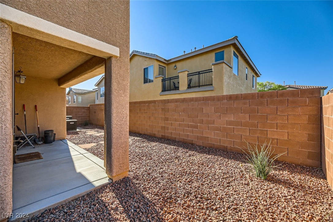 10433 Scotch Elm Avenue
