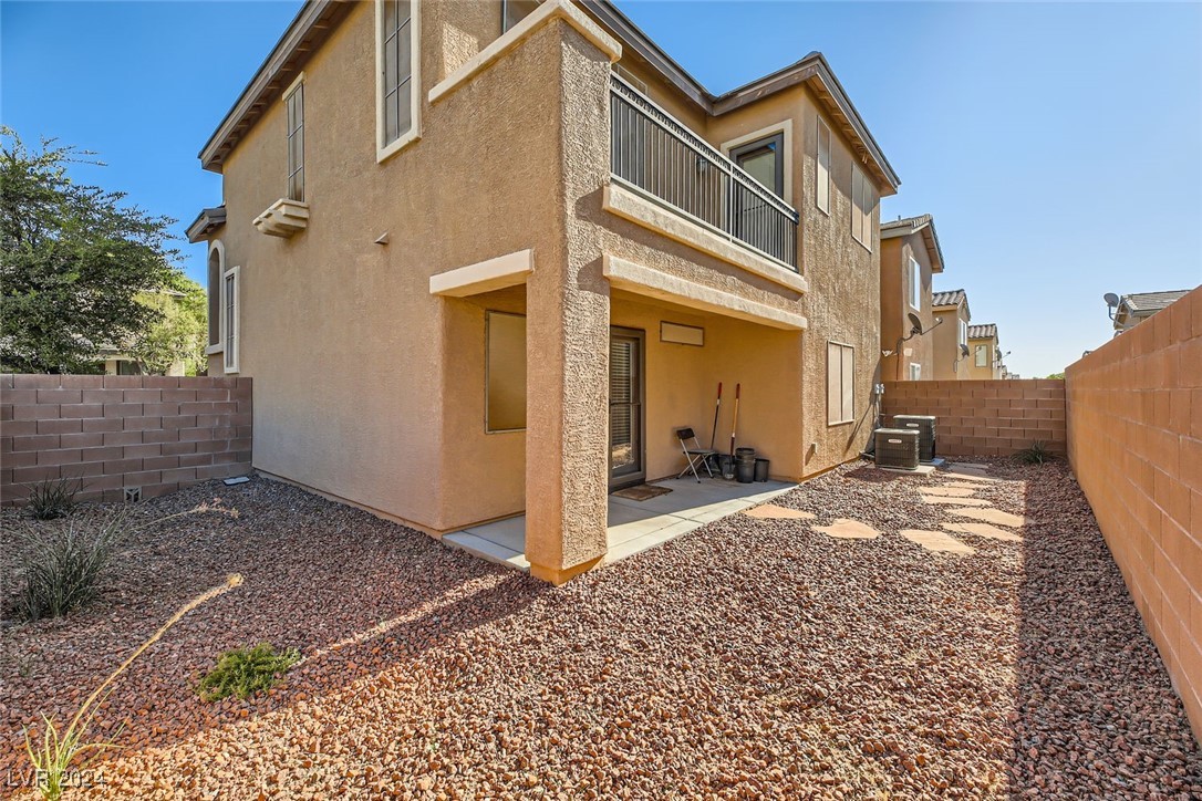 10433 Scotch Elm Avenue