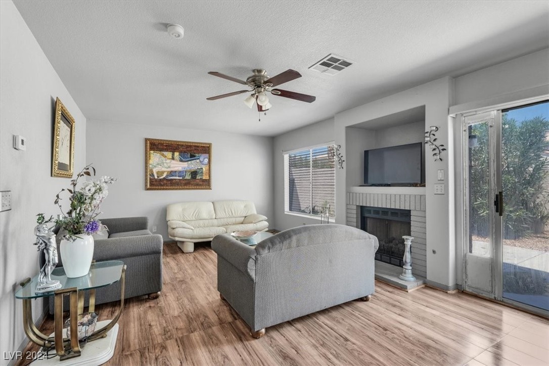 8872 Dove Cove Drive