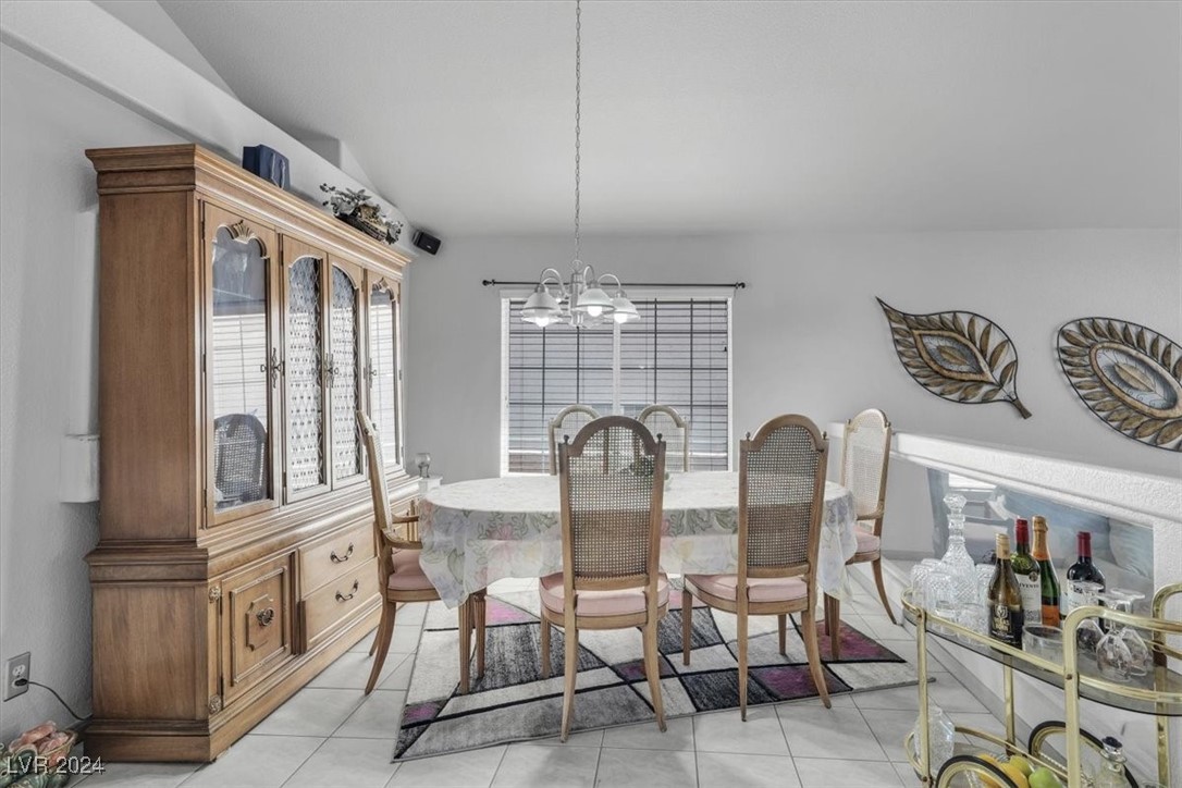 8872 Dove Cove Drive