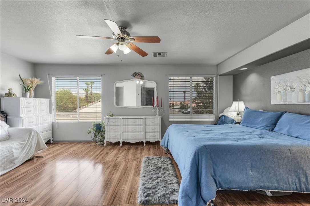 8872 Dove Cove Drive