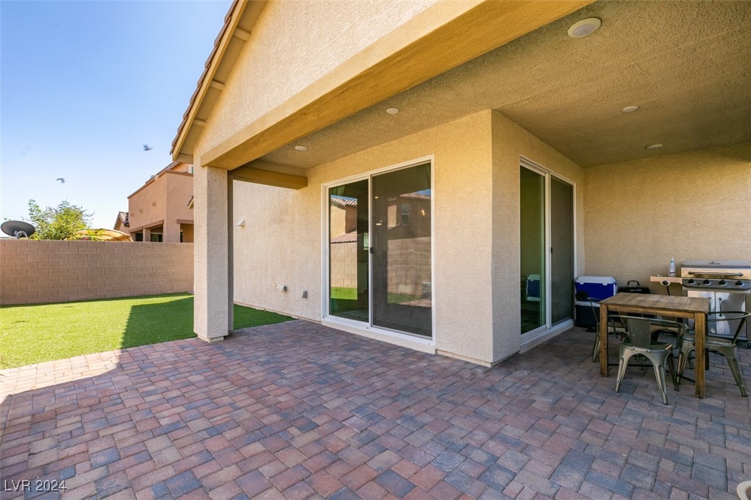 9840 Berkley Brook Court