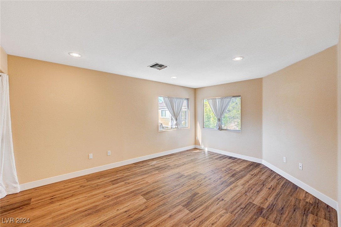2024 Summer Cove Court 101