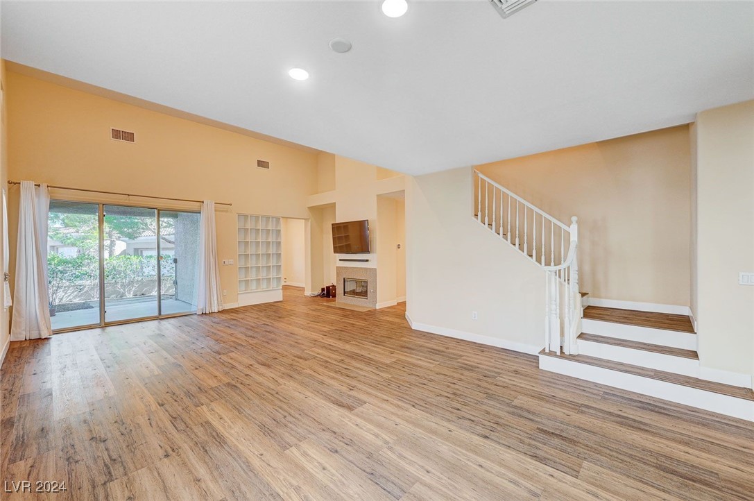 2024 Summer Cove Court 101