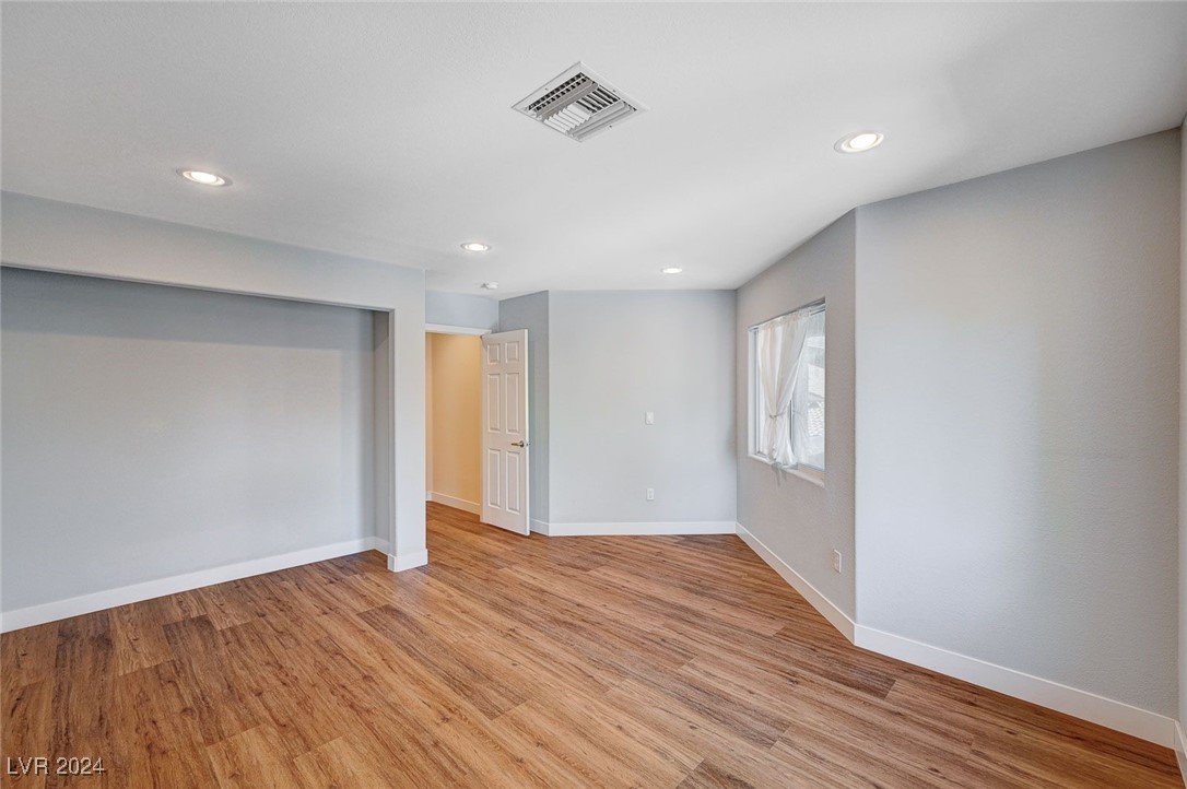 2024 Summer Cove Court 101