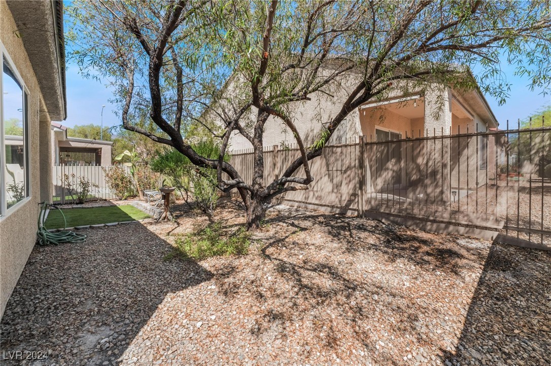 7938 Kiskadee Street