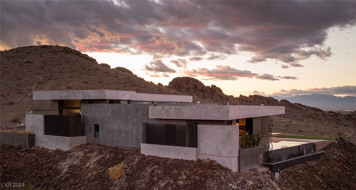 641 Dragon Peak Drive