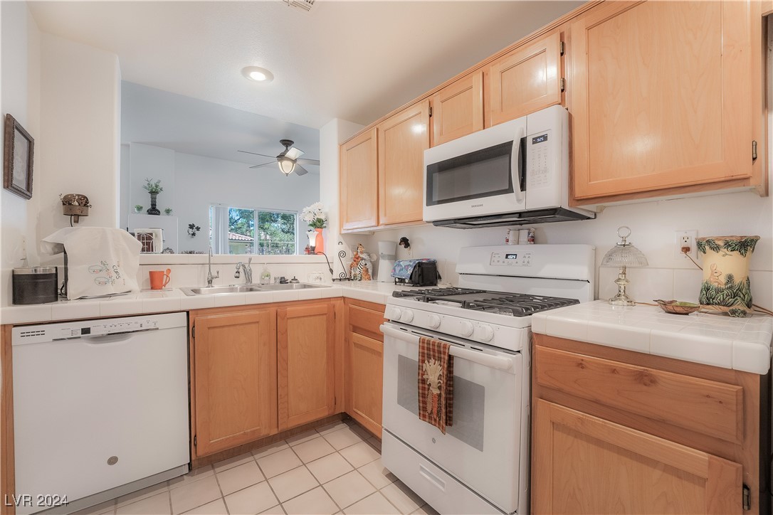 8501 West University Avenue 1108