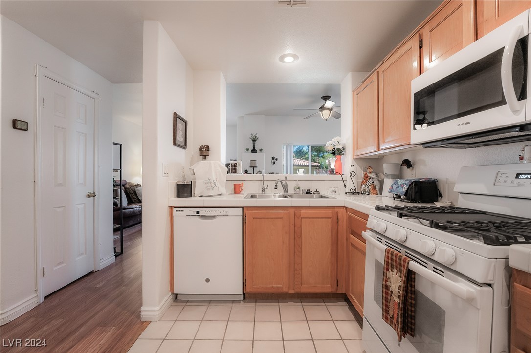 8501 West University Avenue 1108