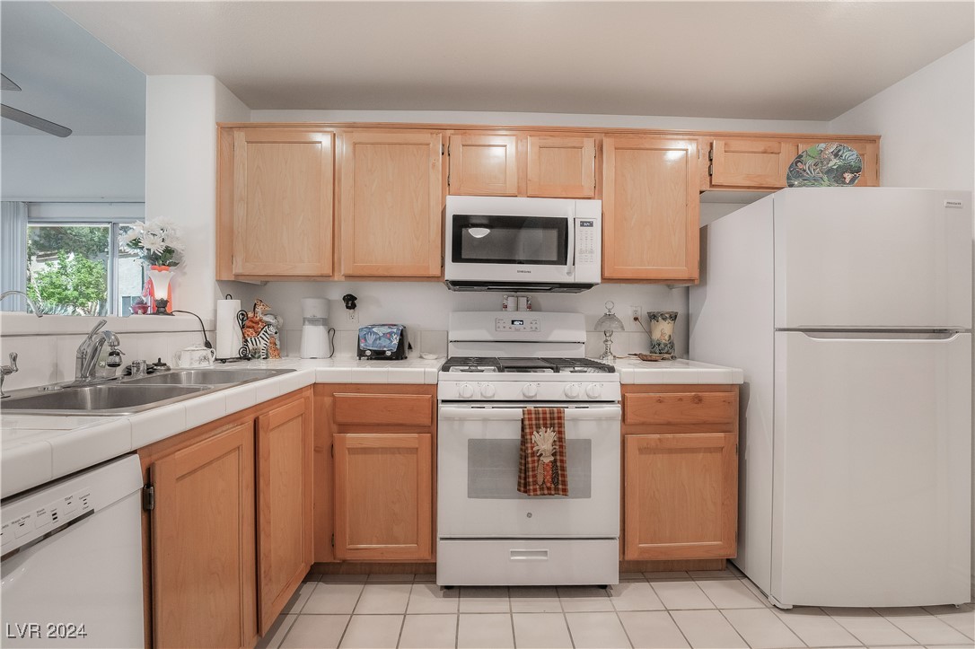 8501 West University Avenue 1108