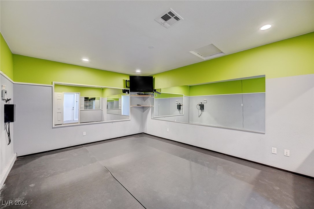 8216 Cedar Mesa Avenue