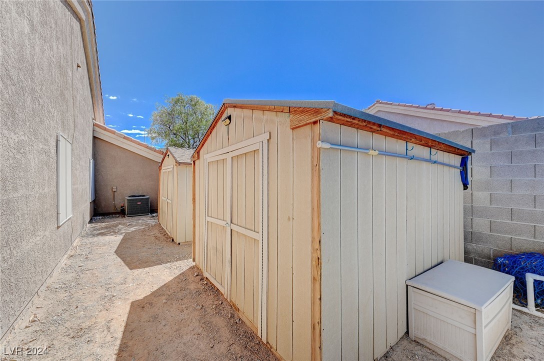 8216 Cedar Mesa Avenue