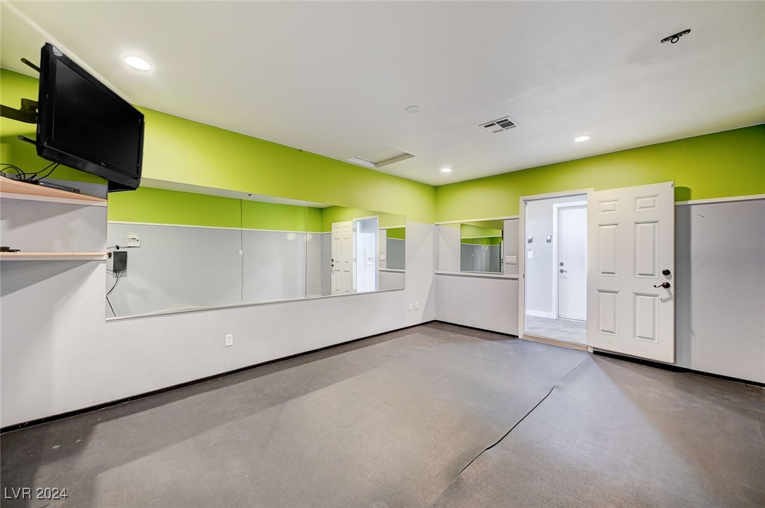 8216 Cedar Mesa Avenue