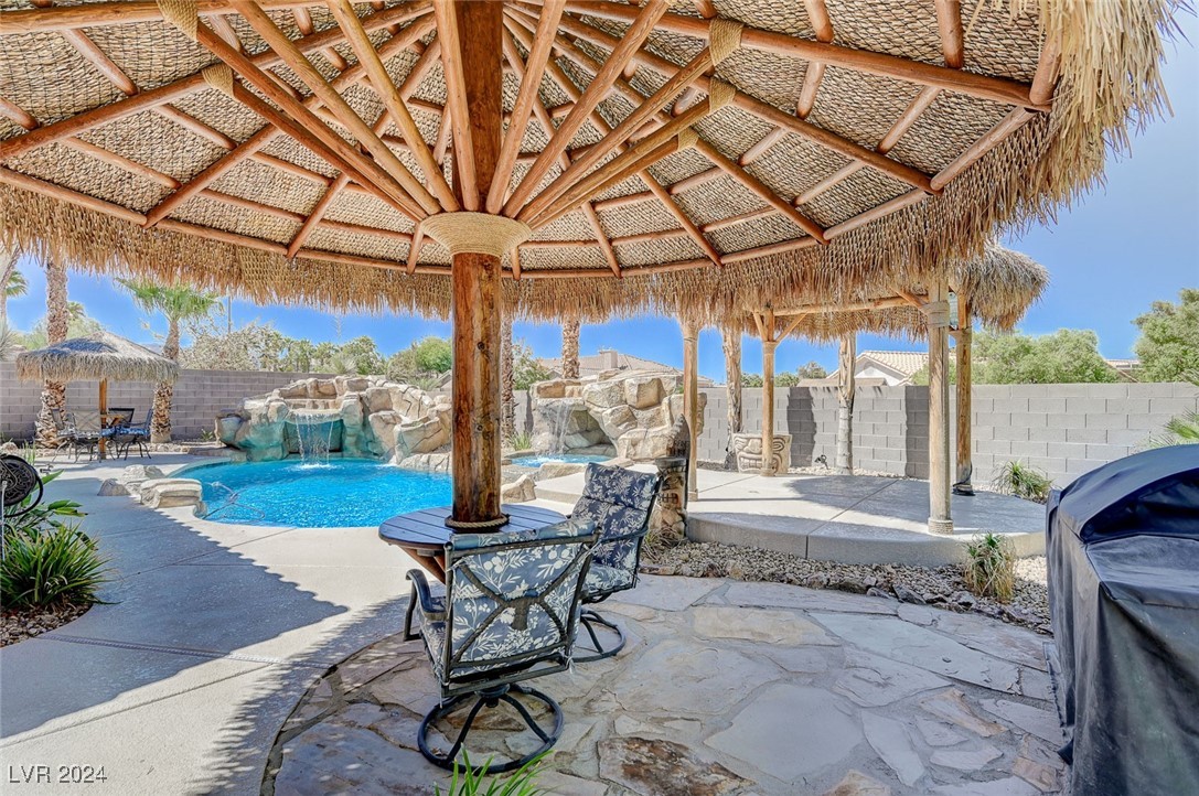 8216 Cedar Mesa Avenue