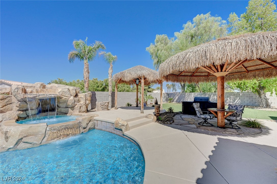 8216 Cedar Mesa Avenue