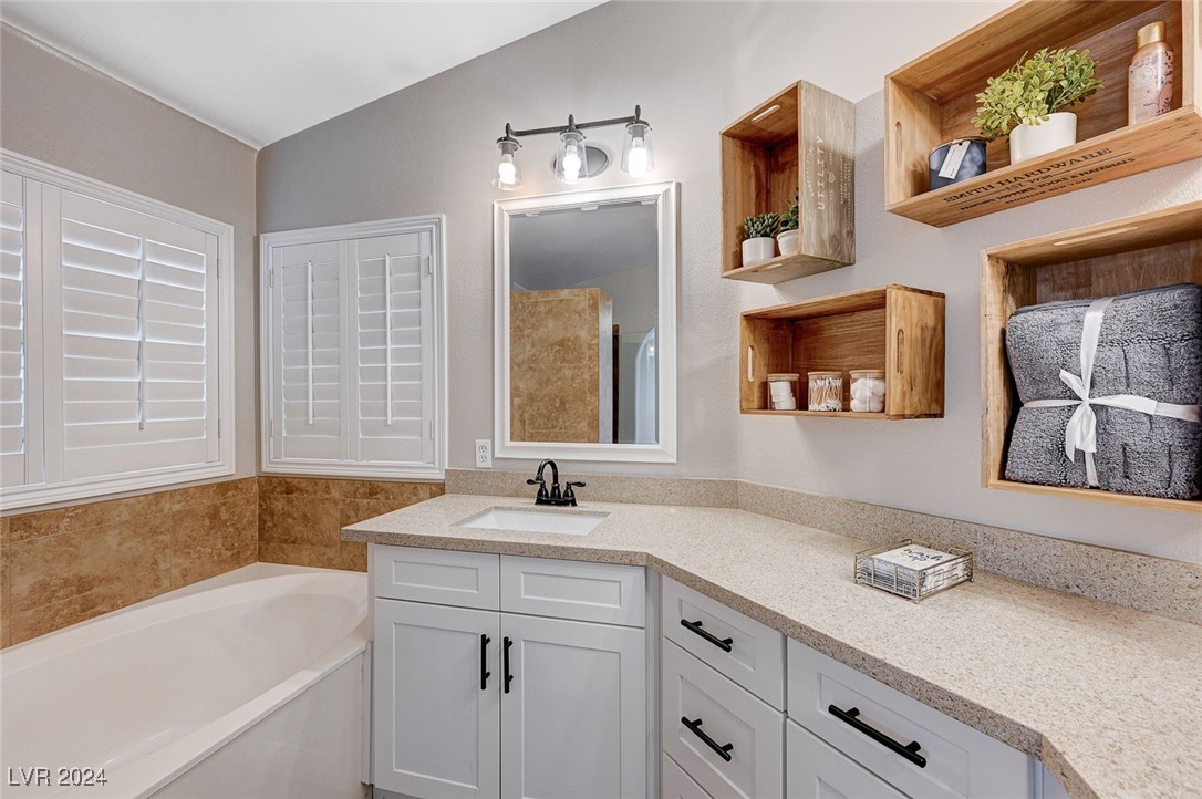 8216 Cedar Mesa Avenue