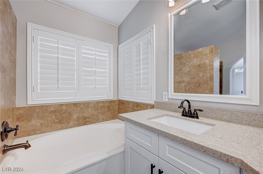 8216 Cedar Mesa Avenue