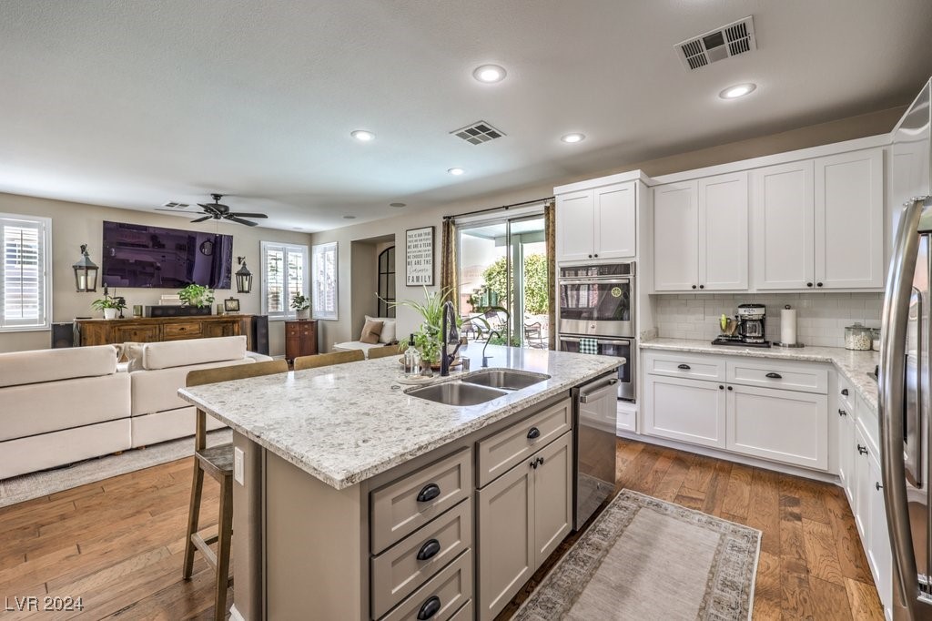 3137 Lenoir Street