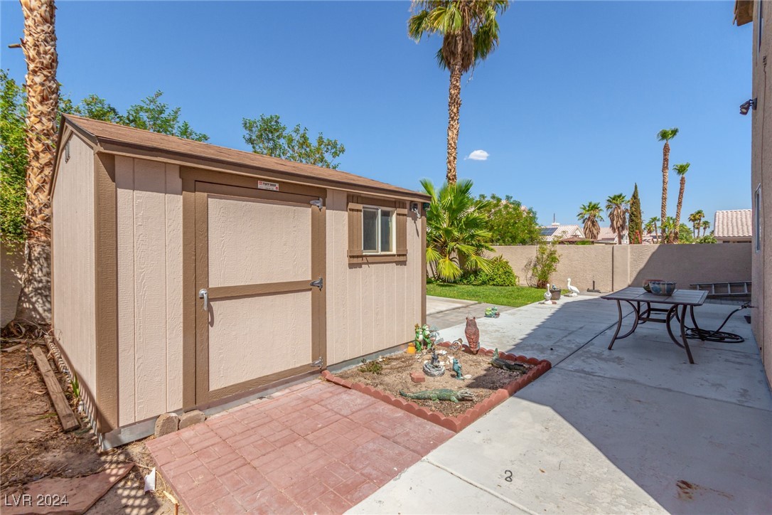 6820 Painted Canyon Court