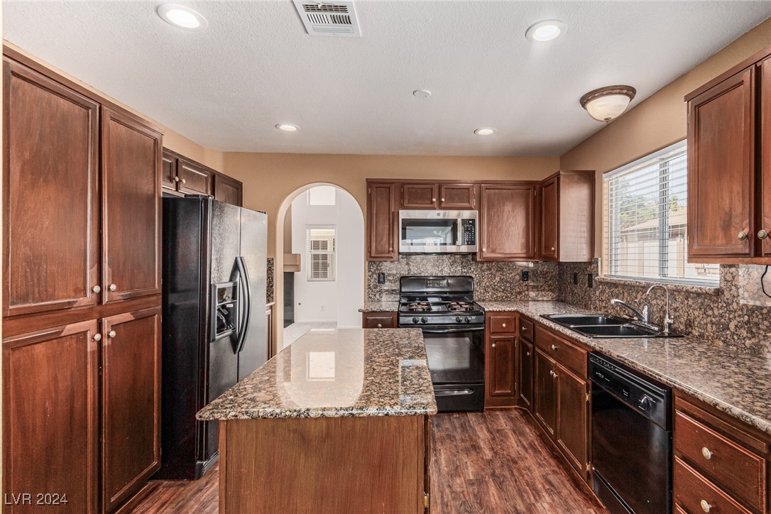6820 Painted Canyon Court