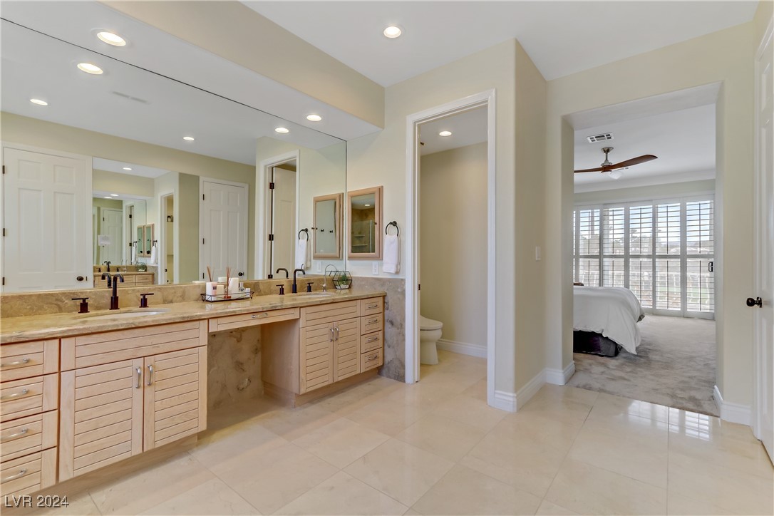 8225 Crow Valley Lane