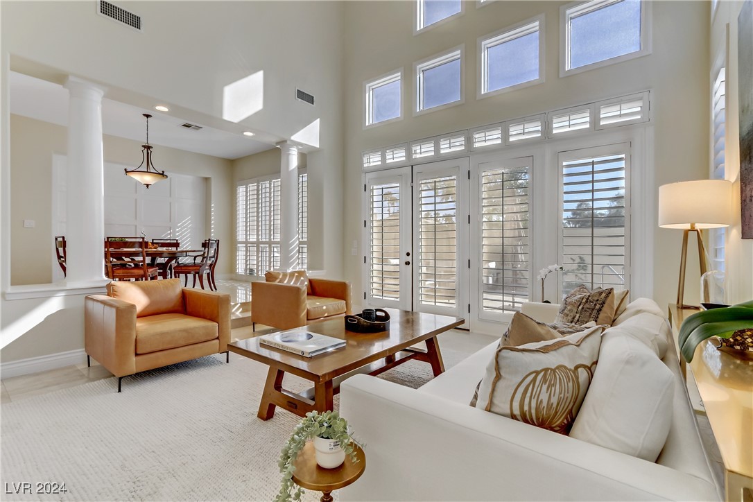 8225 Crow Valley Lane