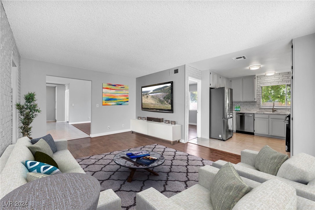 4184 Butterfield Way