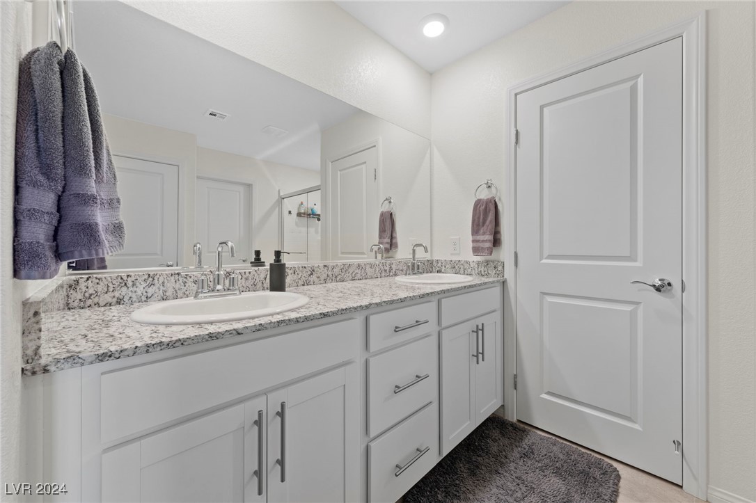 1841 Jennifer Brook Place