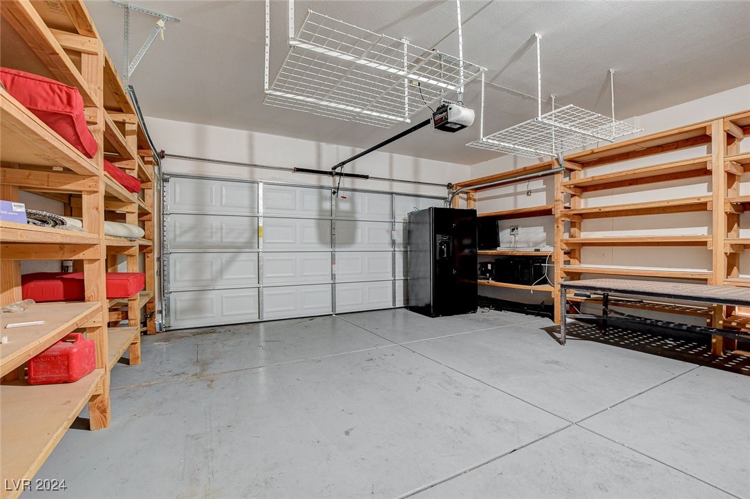 5905 Running Horse Drive