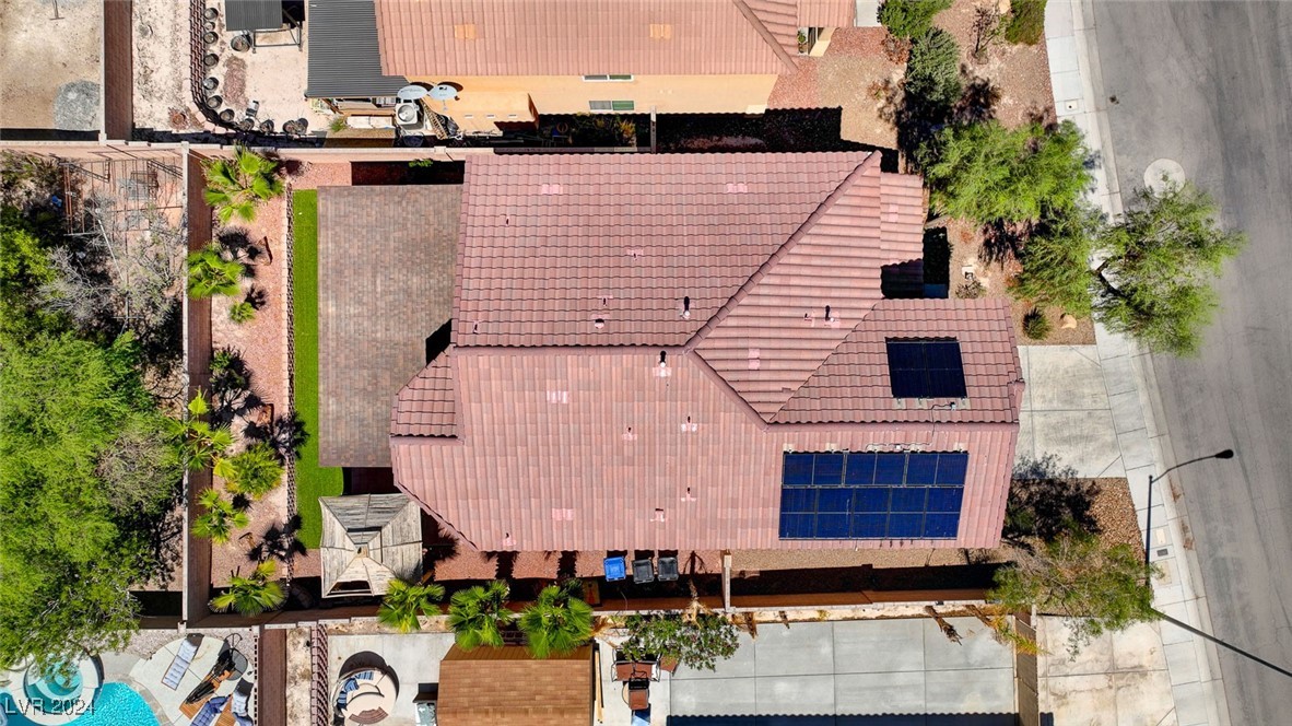 5905 Running Horse Drive