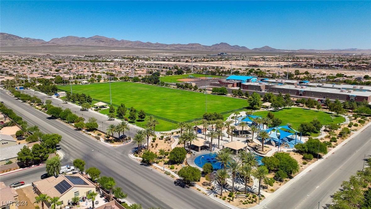 5905 Running Horse Drive