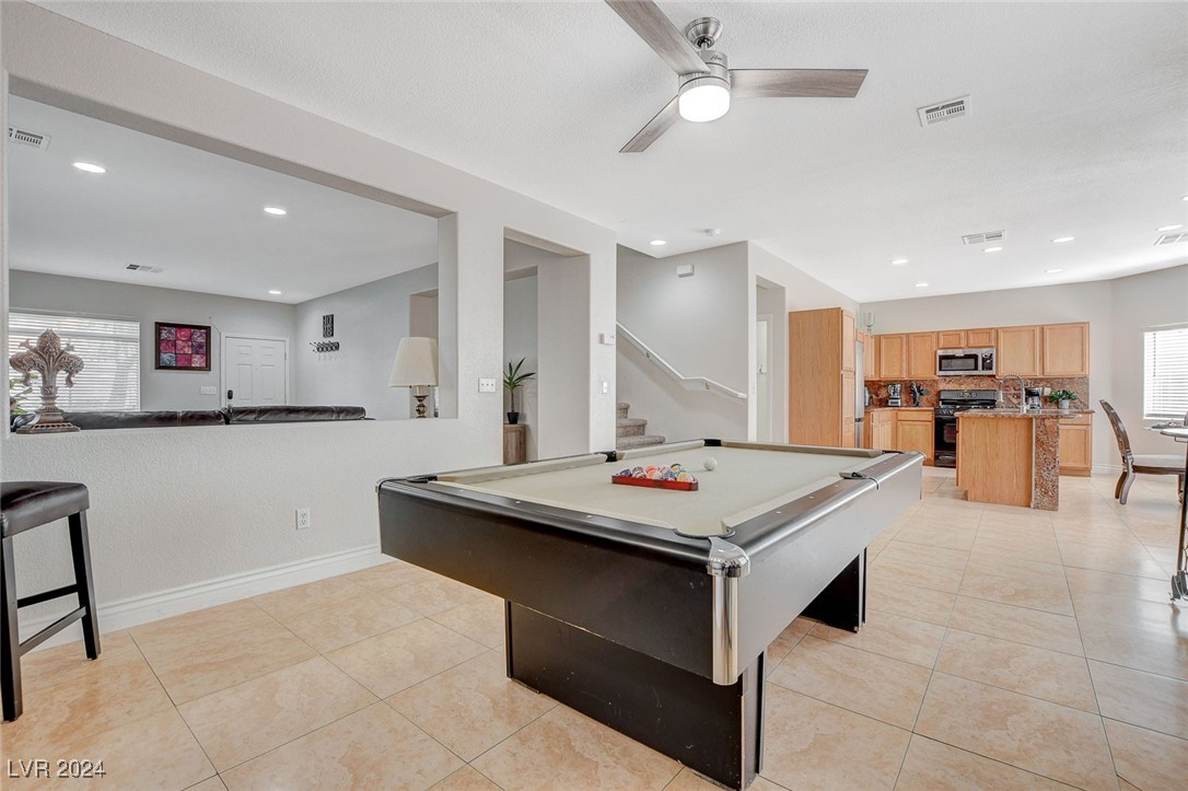 5905 Running Horse Drive