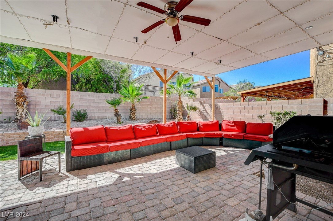 5905 Running Horse Drive