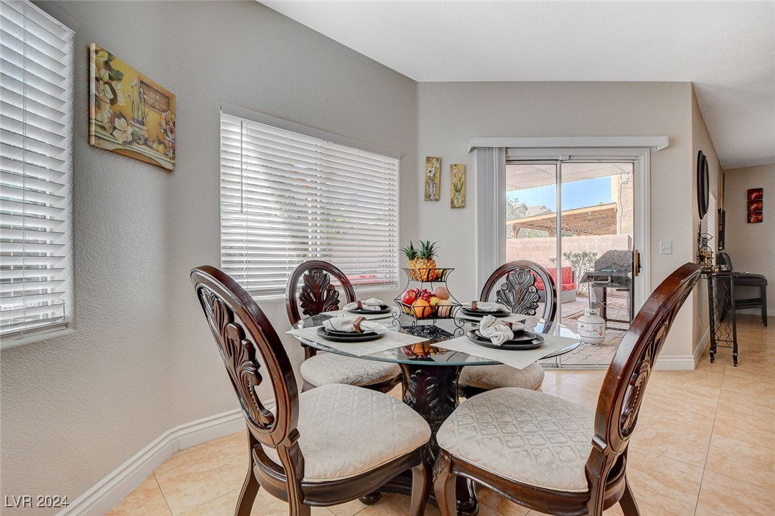 5905 Running Horse Drive