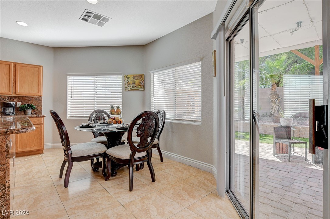 5905 Running Horse Drive