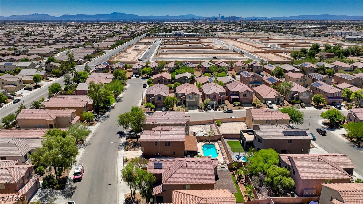 5905 Running Horse Drive