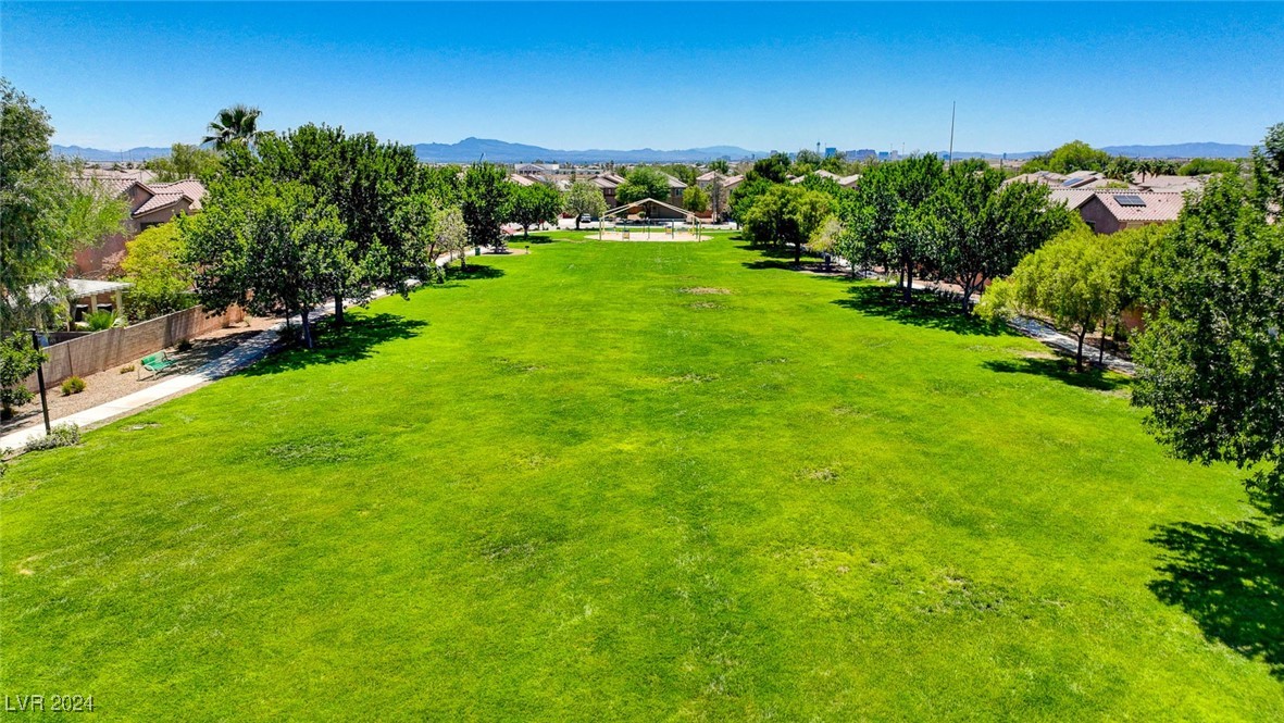 5905 Running Horse Drive