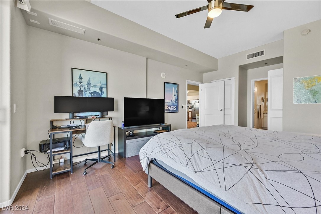 8255 Las Vegas Boulevard 822