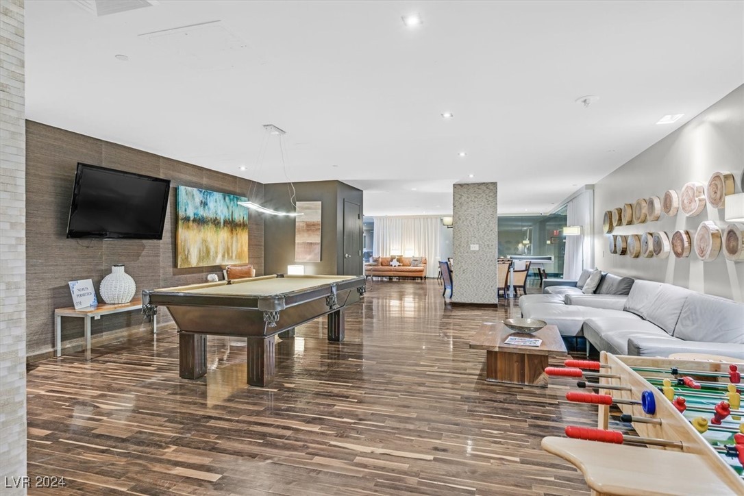 8255 Las Vegas Boulevard 822