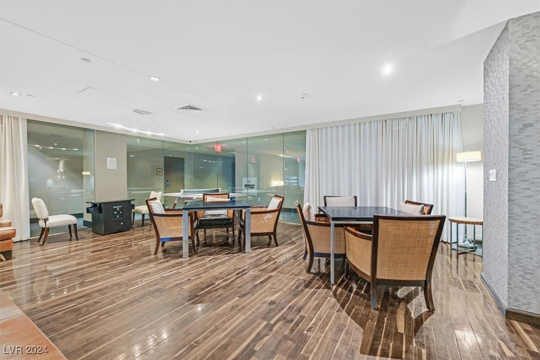 8255 Las Vegas Boulevard 822