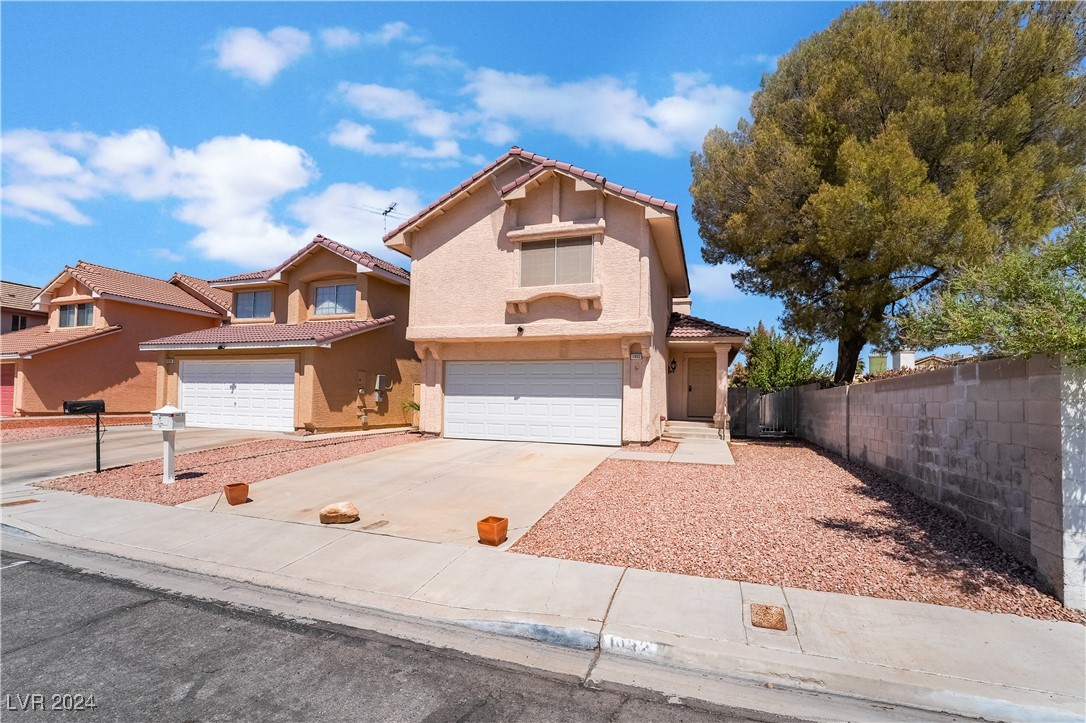 1932 Misty Glade Drive