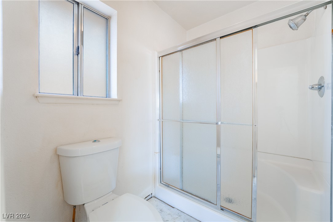 1932 Misty Glade Drive