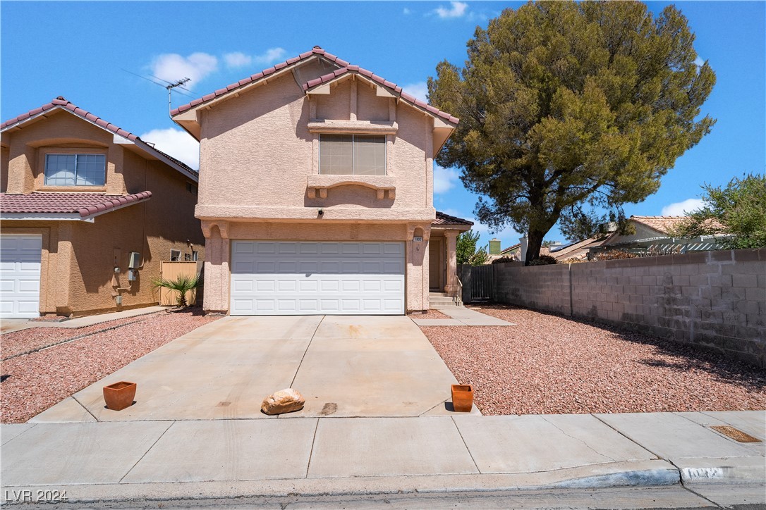 1932 Misty Glade Drive