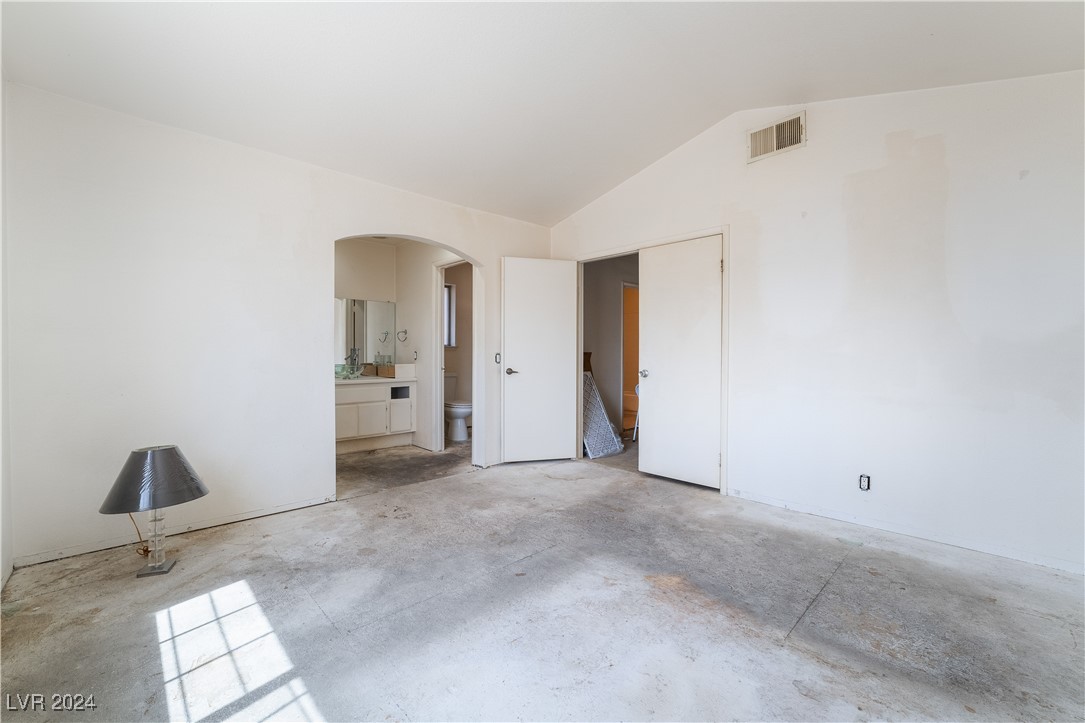 1932 Misty Glade Drive