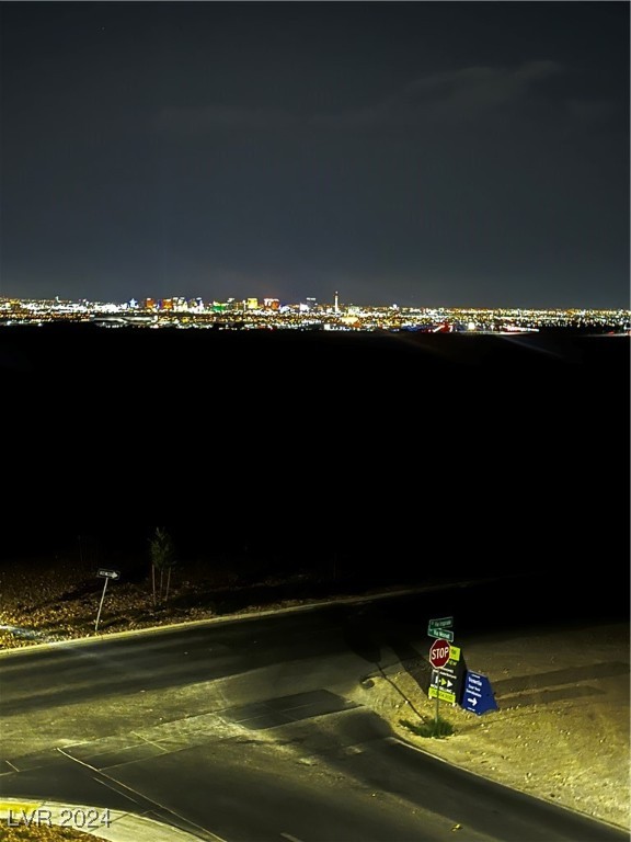 2484 Indigo Mountain Street