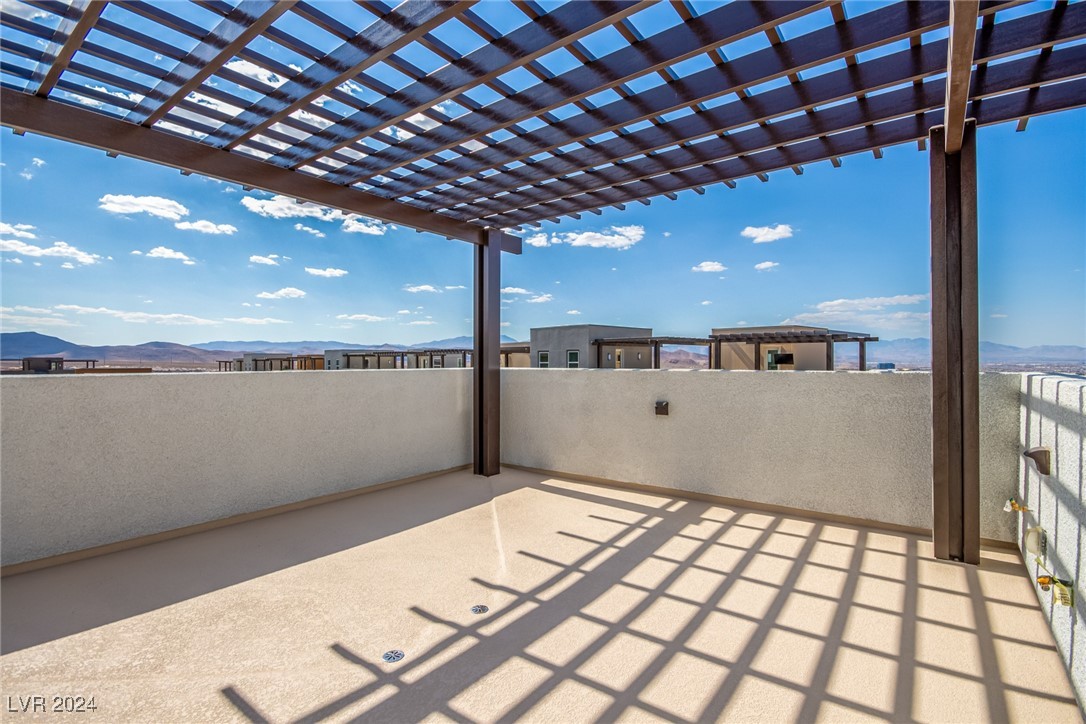 2484 Indigo Mountain Street